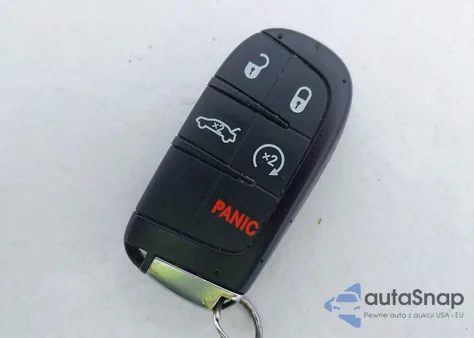 2014 Chrysler 300 из США, поврежденный, VIN 2C3CCABG7EH308570